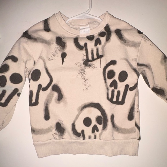 Zara Other - Kids Zara Beige Sweatshirt with Black Skull Design